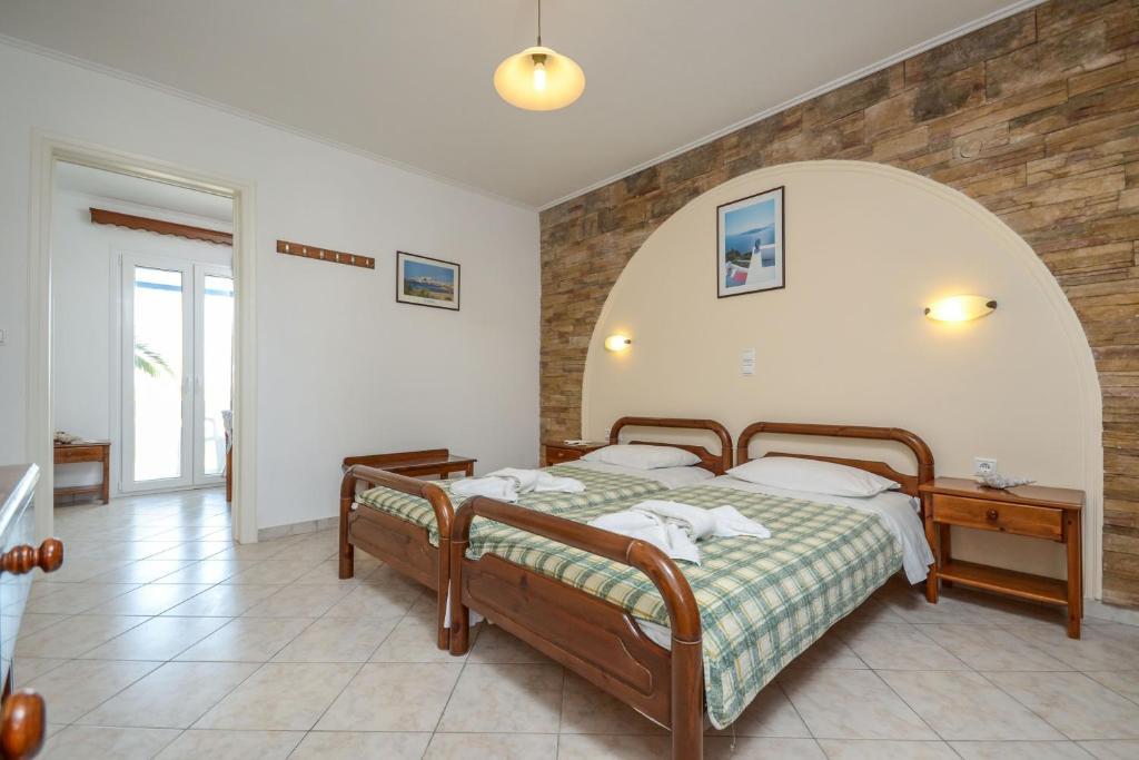 Polemis Studios & Apartments Agia Anna  Oda fotoğraf