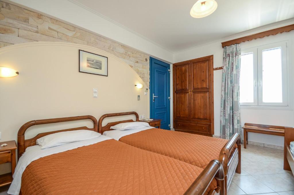 Polemis Studios & Apartments Agia Anna  Oda fotoğraf